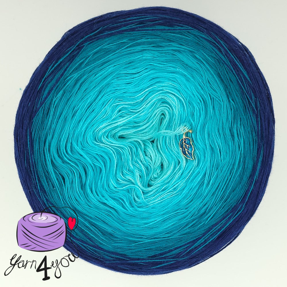 Colour Gradient Yarn Cake Classic - Ocean Depths - New